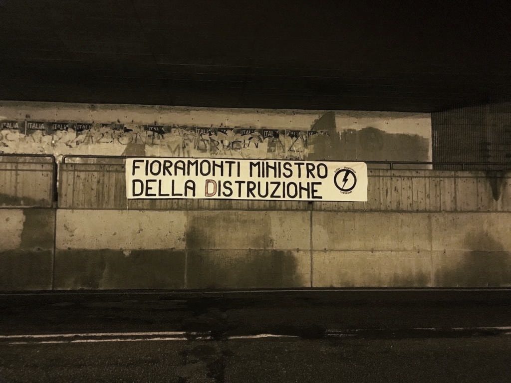 blocco studentesco azione contro ministro lorenzo finamonti greta ambiente distruzione pordenone