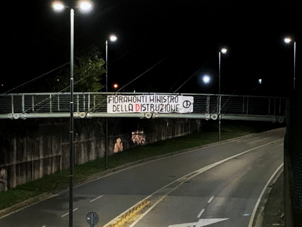 blocco studentesco azione contro ministro lorenzo finamonti greta ambiente distruzione udine