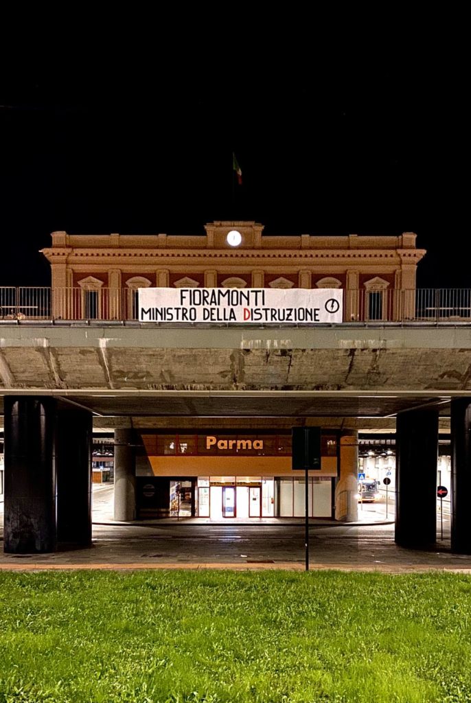 blocco studentesco azione contro ministro lorenzo finamonti greta ambiente distruzione parma