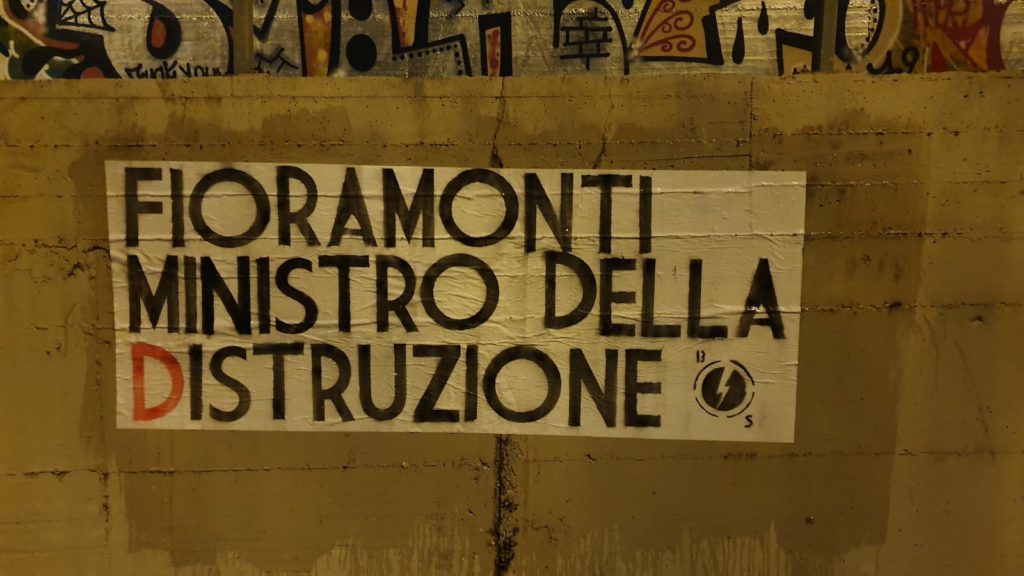 blocco studentesco azione contro ministro lorenzo finamonti greta ambiente distruzione piacenza