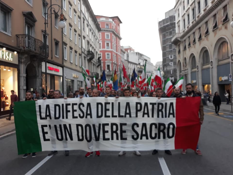 A DIFESA DEL POPOLINO