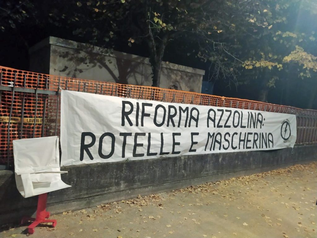 blocco studentesco pordenone 20 ottobre azzolina rotelle mascherina