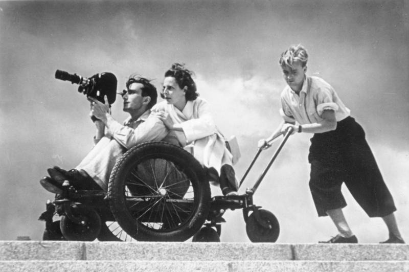 LENI RIEFENSTAHL: EMANCIPAZIONE CON ESTETICA