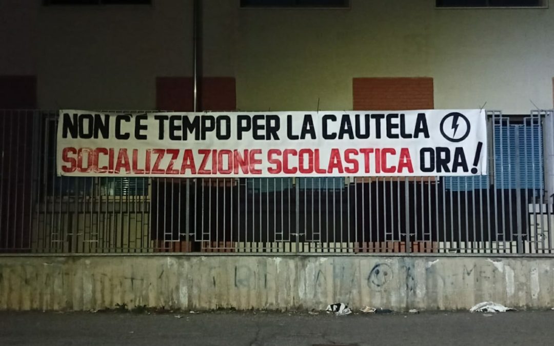 BLOCCO STUDENTESCO NOVARA: NON C’È TEMPO PER LA CAUTELA, SOCIALIZZAZIONE SCOLASTICA ORA!