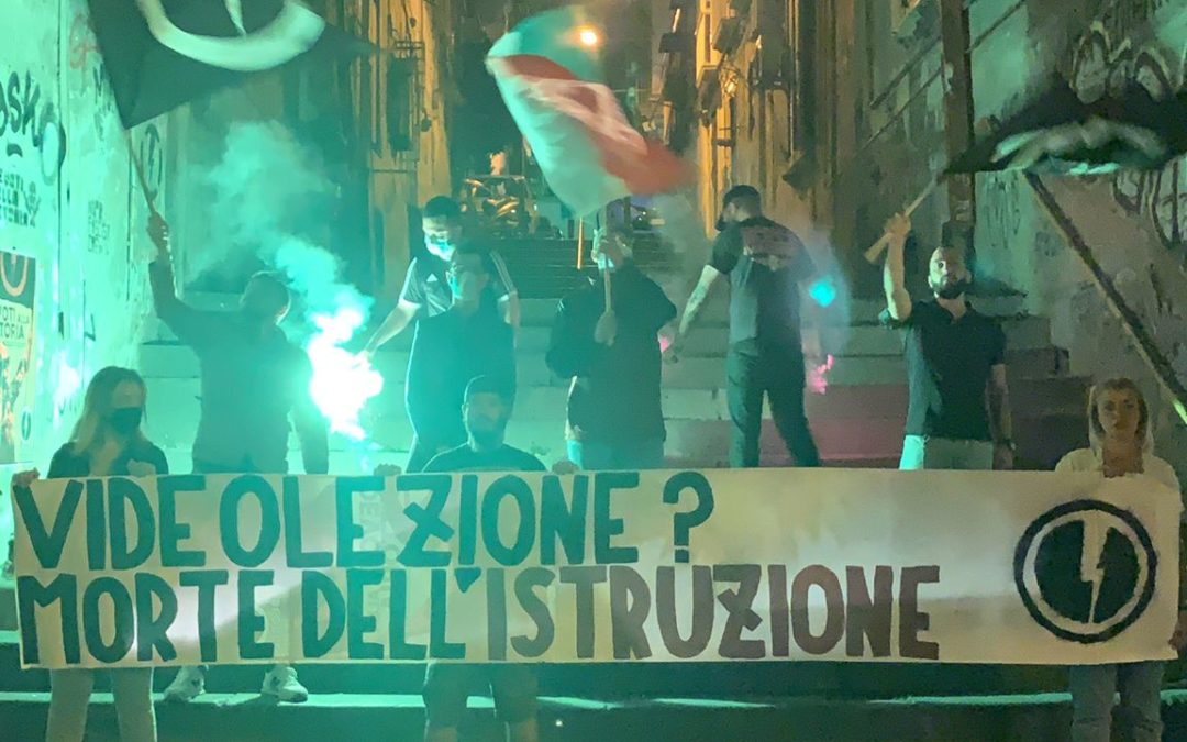 BLOCCO STUDENTESCO NAPOLI PROTESTA CONTRO LA DAD