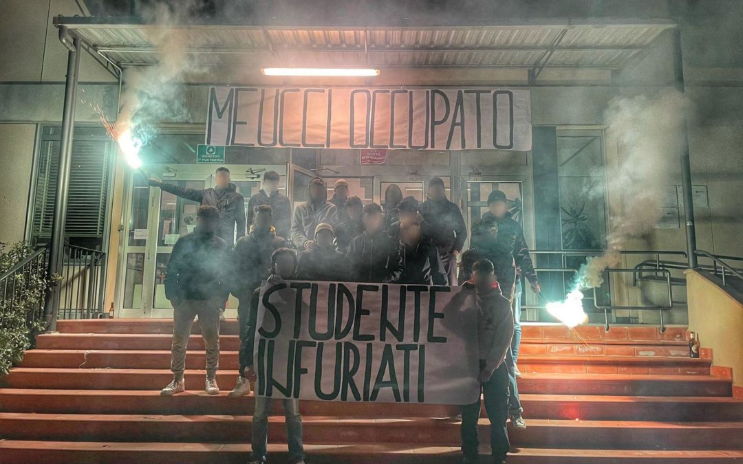 BLOCCO STUDENTESCO SOSTIENE L’OCCUPAZIONE DELL’ITITUTO MEUCCI DI FIRENZE